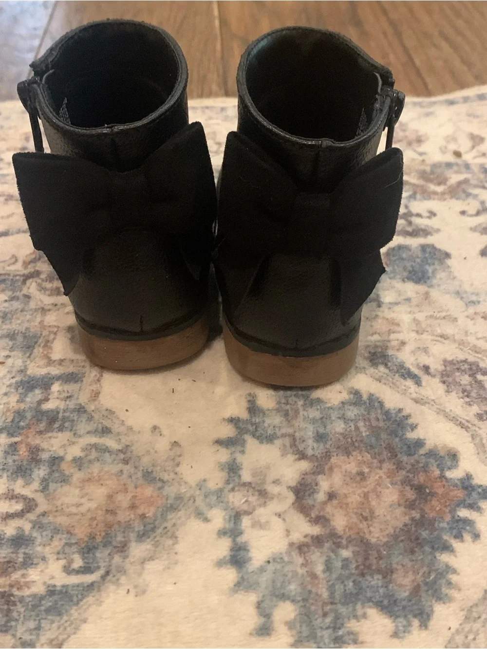 Cat & Jack Black Girls' Ankle Boots